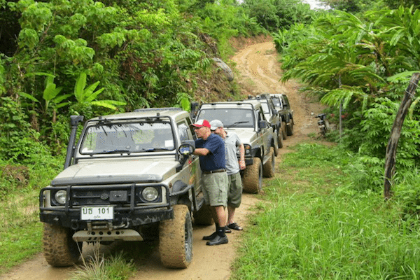 טיול ג׳יפים בשטח