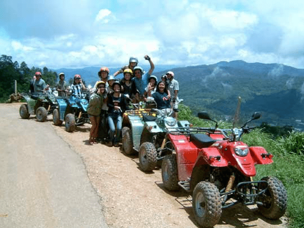 טיול טרקטורונים משולב צ׳אנג מאי במנוחה