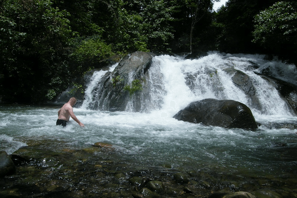 טיול לקאו לק מפל