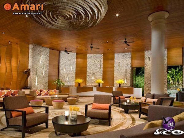 מלונות בפוקט – אמרי קורל ביץ – הטרקלין