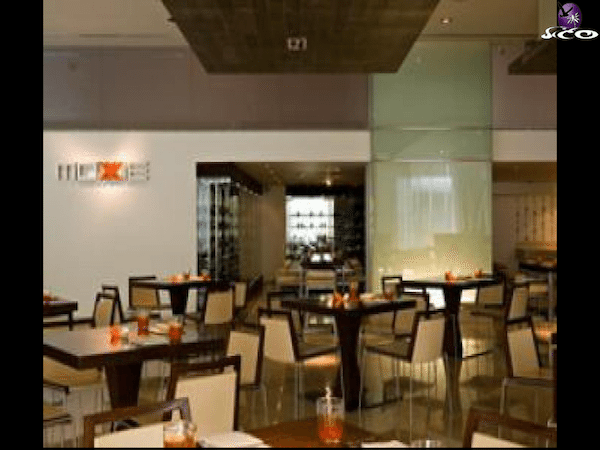 מלונות בצ’יאנג מאי – דוסיט – מסעדת המלון