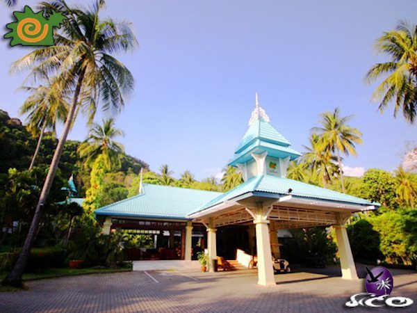 מלונות בקראבי – טיפה ריזורט – הכניסה למלון