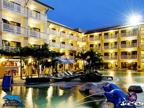 פוקט – טארה פטונג – פסלי הבריכה