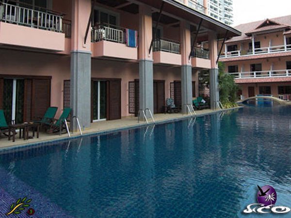 פוקט – תאנטיפ וילה – חדרי הבריכה