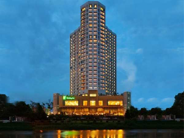 צ’אנג מאי – הולידיי אין – המלון