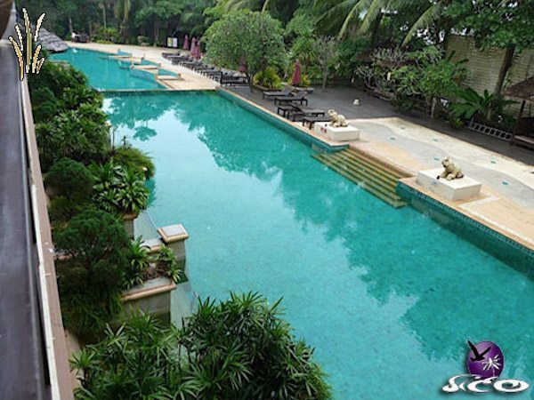 קראבי – לה פלאייה – בריכת המלו