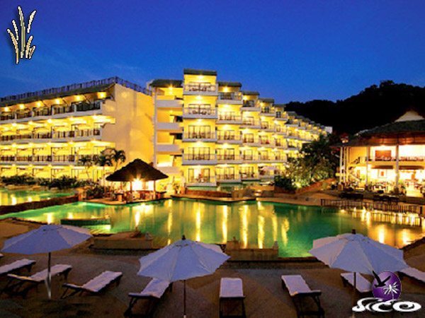 קראבי – לה פלאייה – חזית המלון